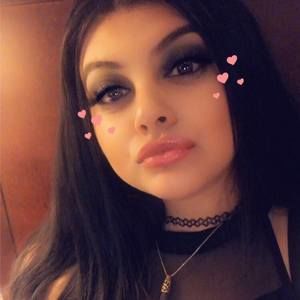 Meet your Posher, Priscilla